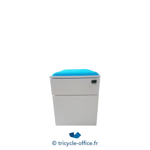 Tricycle Office Mobilier Bureau Occasion Caisson Blanc 2 Tiroirs STEELCASE Petit Pouf Bleu (1)