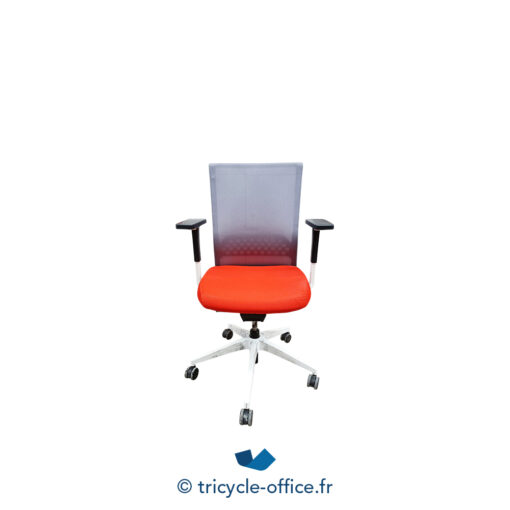 Tricycle-Office-mobilier-bureau-occasion-Fauteuil-de-bureau-ACTIU-Say (1)