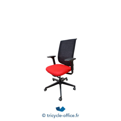 Tricycle-Office-Fauteuil-de-bureau-STEELCASE-Reply-Air-noir-et-rouge (2)