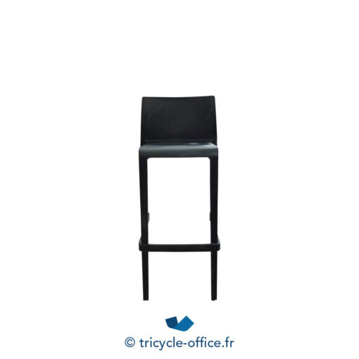 Tricycle-Office-mobilier-bureau-occasion-Tabouret-haut-PEDRALI-Volt-678-noir (1)