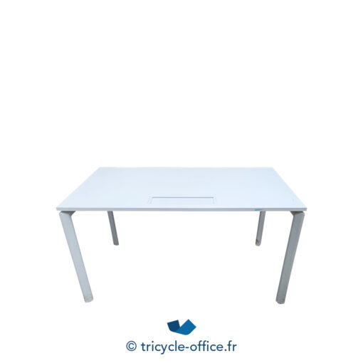 Tricycle-Office-mobilier-bureau-occasion-Bureau-droit-blanc-140x80-cm