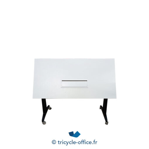 Tricycle-Office-mobilier-bureau-occasion-Table-basculante-passe-câbles-WIESNER-HAGER-140x70-cm (3)