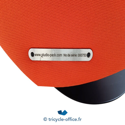 Tricycle-Office-mobilier-bureau-occasion-Cabine-phonique-Silence-sound-center-orange (3)