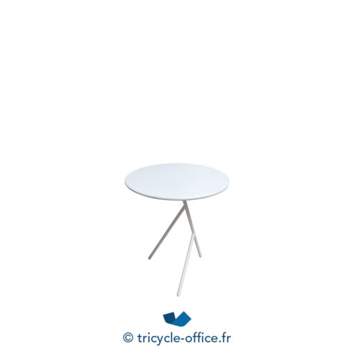 Tricycle-Office-mobilier-bureau-occasion-Table-basse-design-blanche-55x44-cm (2)