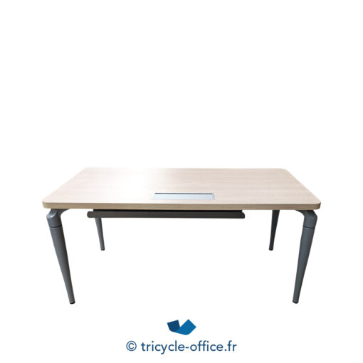 Tricycle-Office-mobilier-bureau-occasion-Bureau-droit-plateau-bois-160x80-cm