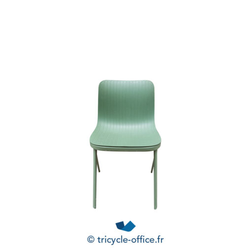 Tricycle-Office-mobilier-bureau-occasion-Chaise-visiteur-SEGIS-Dragonfly-verte (1)