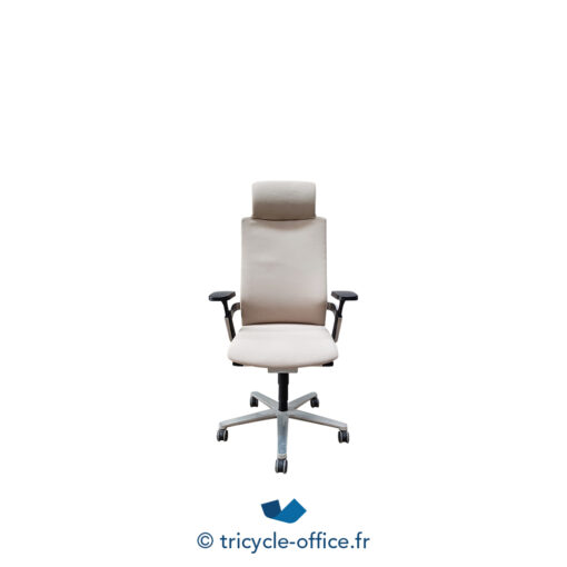Tricycle-Office-mobilier-bureau-occasion-Fauteuil-de-bureau-WILKHAHN-modèle-On (1)