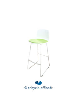 Tricycle-Office-mobilier-bureau-Tabouret-haut-ENEA-Lottus-blanc-pouf-vert (2)