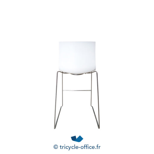 Tricycle-Office-mobilier-bureau-occasion-Chaise-haute-ARPER-Catifa-blanche (3)