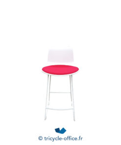 Tricycle-Office-mobilier-bureau-occasion-Tabouret-haut-ENEA-Lottus-blanc-pouf-rouge (1)