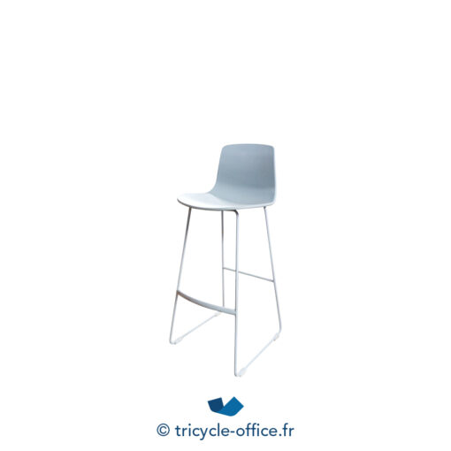 Tricycle-Office-mobilier-bureau-occasion-Tabouret-haut-ENEA-Lottus-bleu-pied-luge (2)