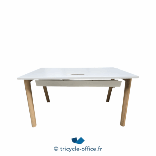 Tricycle-Office-mobilier-bureau-occasion-Bureau-droit-blanc-140x80-cm