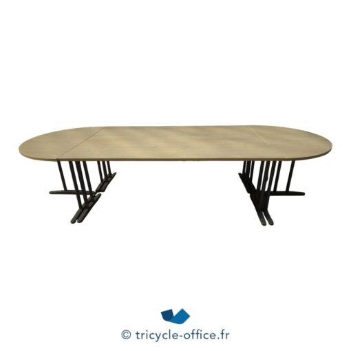 Tricycle-Office-mobilier-bureau-Table de réunion 336x135