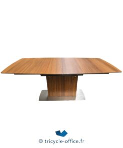 Tricycle-Office-mobilier-bureau-Table de réunion BoConcept