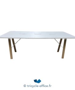Tricycle-Office-mobilier-bureau-Table de réunion