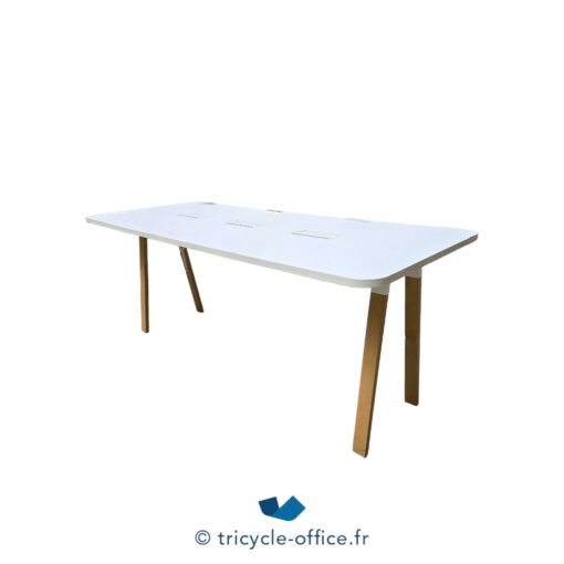 Tricycle-Office-mobilier-bureau-Table de réunion